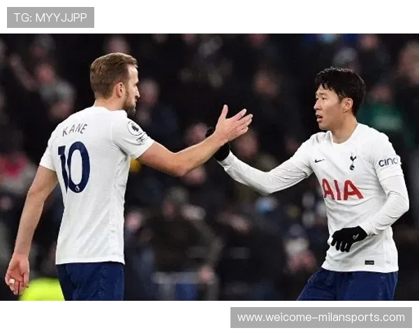 罗伯逊转会热刺进入讨论,英超左路对位更狠,热刺罗伯茨